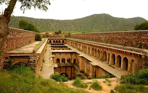Explore the Neemrana Baori